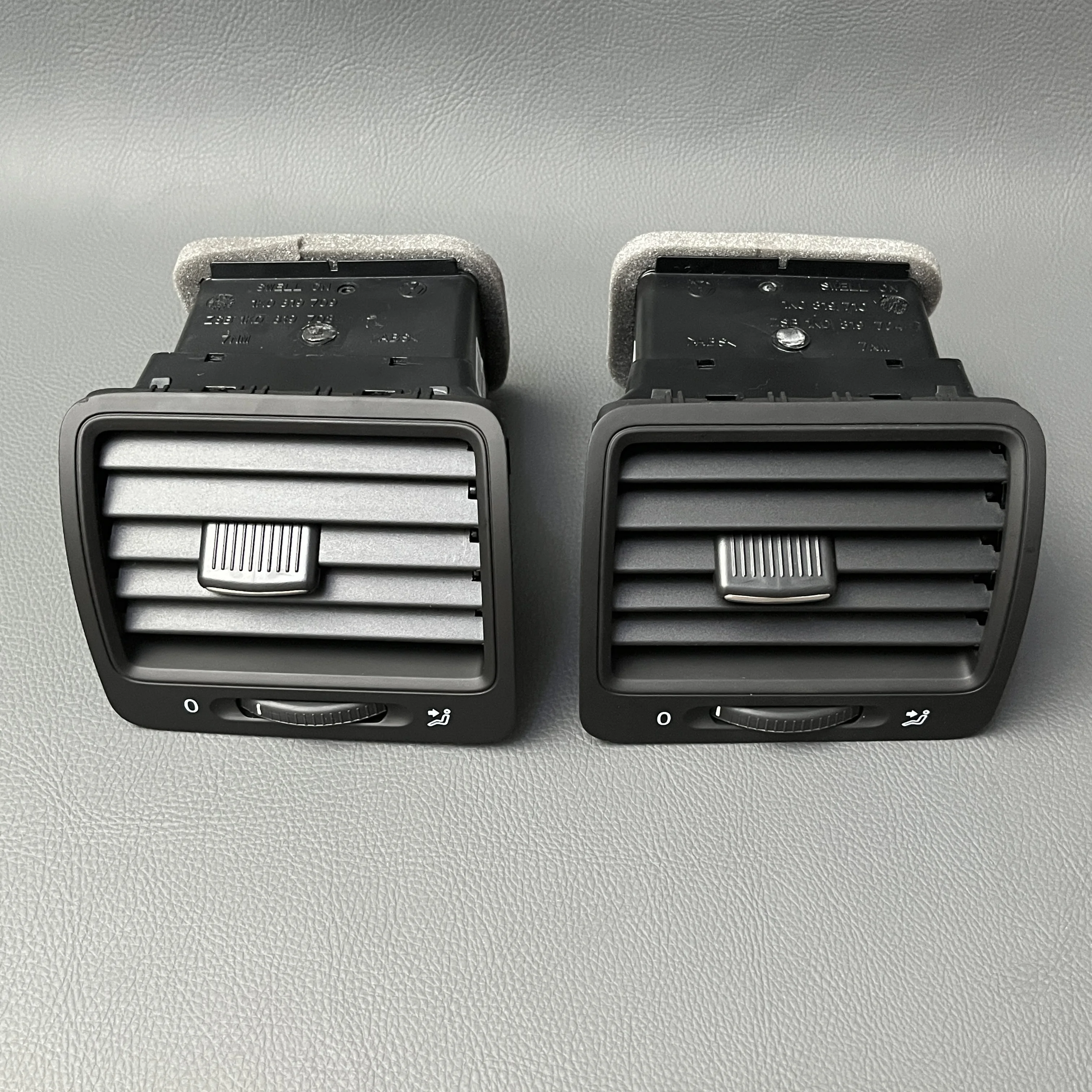 Dashboard Air Conditioning Left Right AC Outlet Air Vent For VW Golf 5 GTI Jetta 2006-2011 MK5 R32 Rabbit 1K0819709 1K0819710