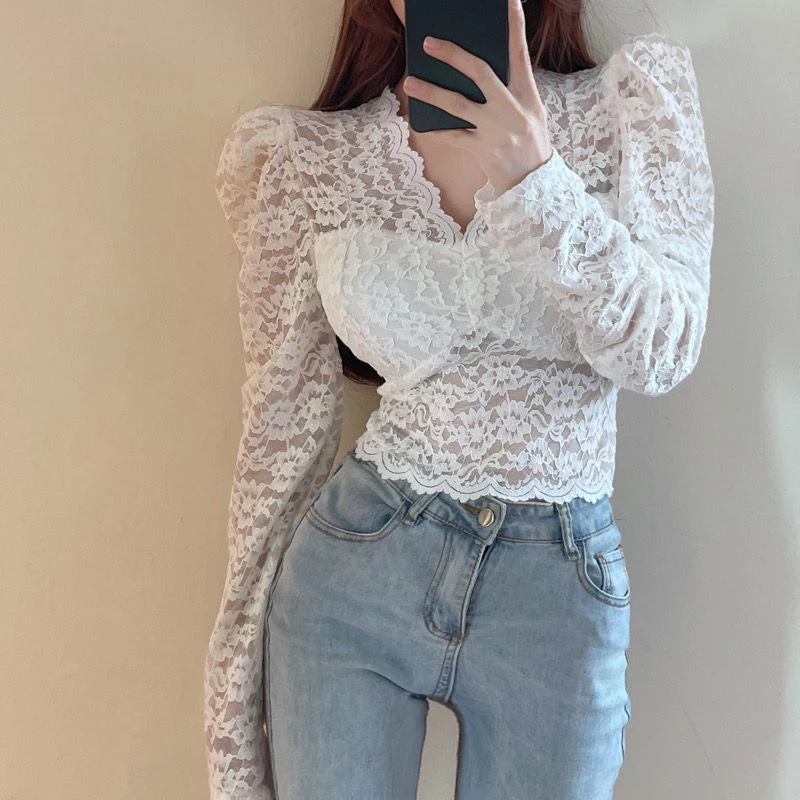 Gidyq Sexy Hollow Out Women T Shirts Korean Casual Lace Long Sleeve Cropped Tops Y2K All Match Elegant Female White Tees