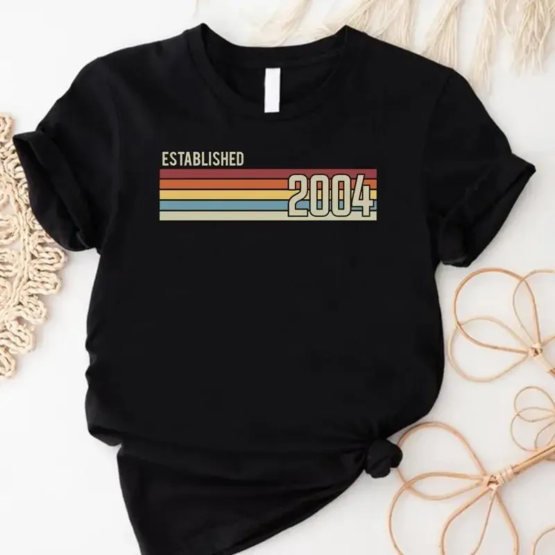 Established 2004 T Shirt Vintage Birthday 21St Party Turning 21 Born In Year Old
