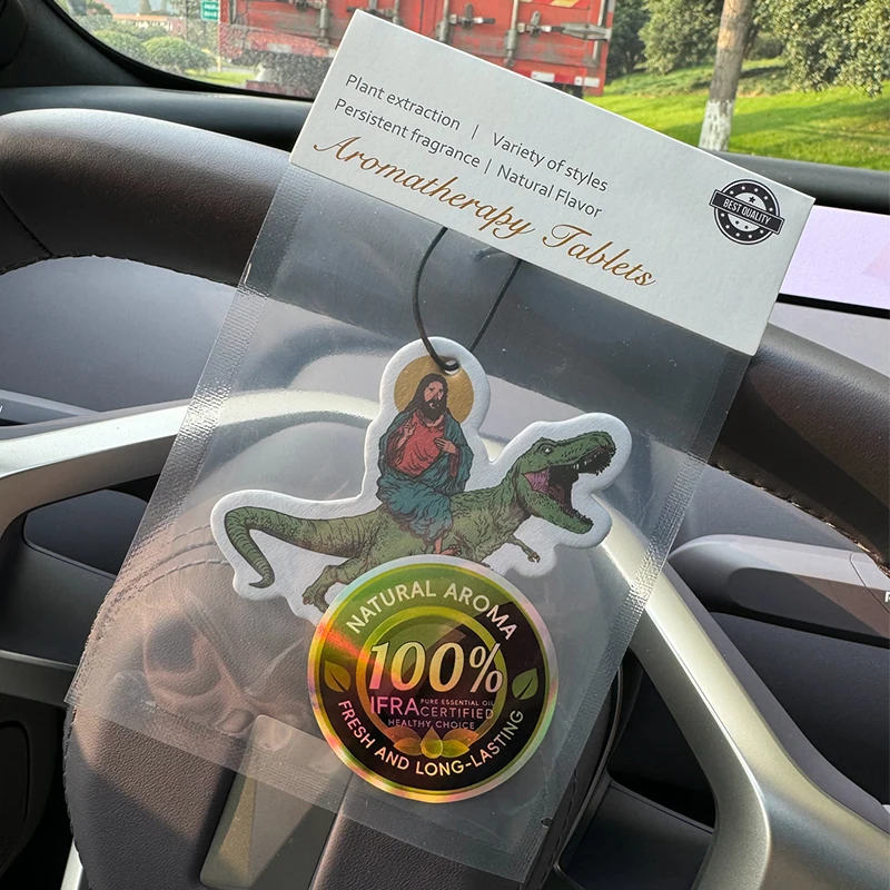 مدح يسوع يركب ديناصور هيلتون (رائحة الفندق) معطر هواء للسيارة | قلادة مرآة الرؤية الخلفية ومشبك تنفيس ثنائي الغرض | أقراص الروائح المواد الطبيعية | عطر يدوم طويلاً لمدة 90 يومًا | غير كحولي | لا تخاف من الشمس | مصممة خصيصًا لإزالة الروائح الكريهة للسيارات وخزائن الملابس والحمامات. | نمط الرسوم المتحركة الكرتونية | للجنسين | عطر فاخر من الدرجة | خمسة #1