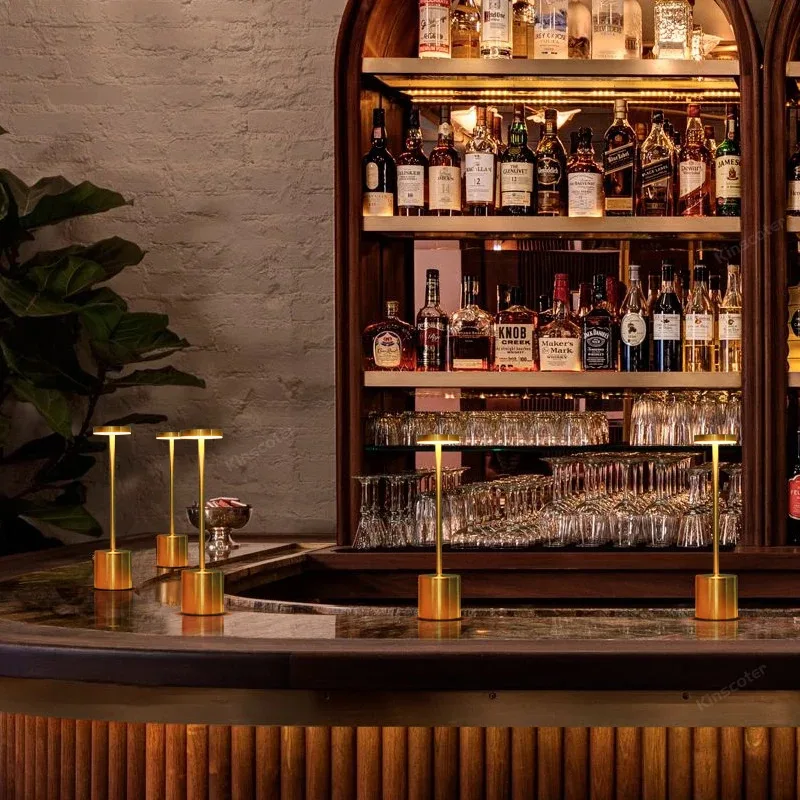 Metal Table Lamp USB Charging LED Night Light Touch Dimming Desk Lamp Portable Reading Camping Light Bedside Lamp for Bar Hotel