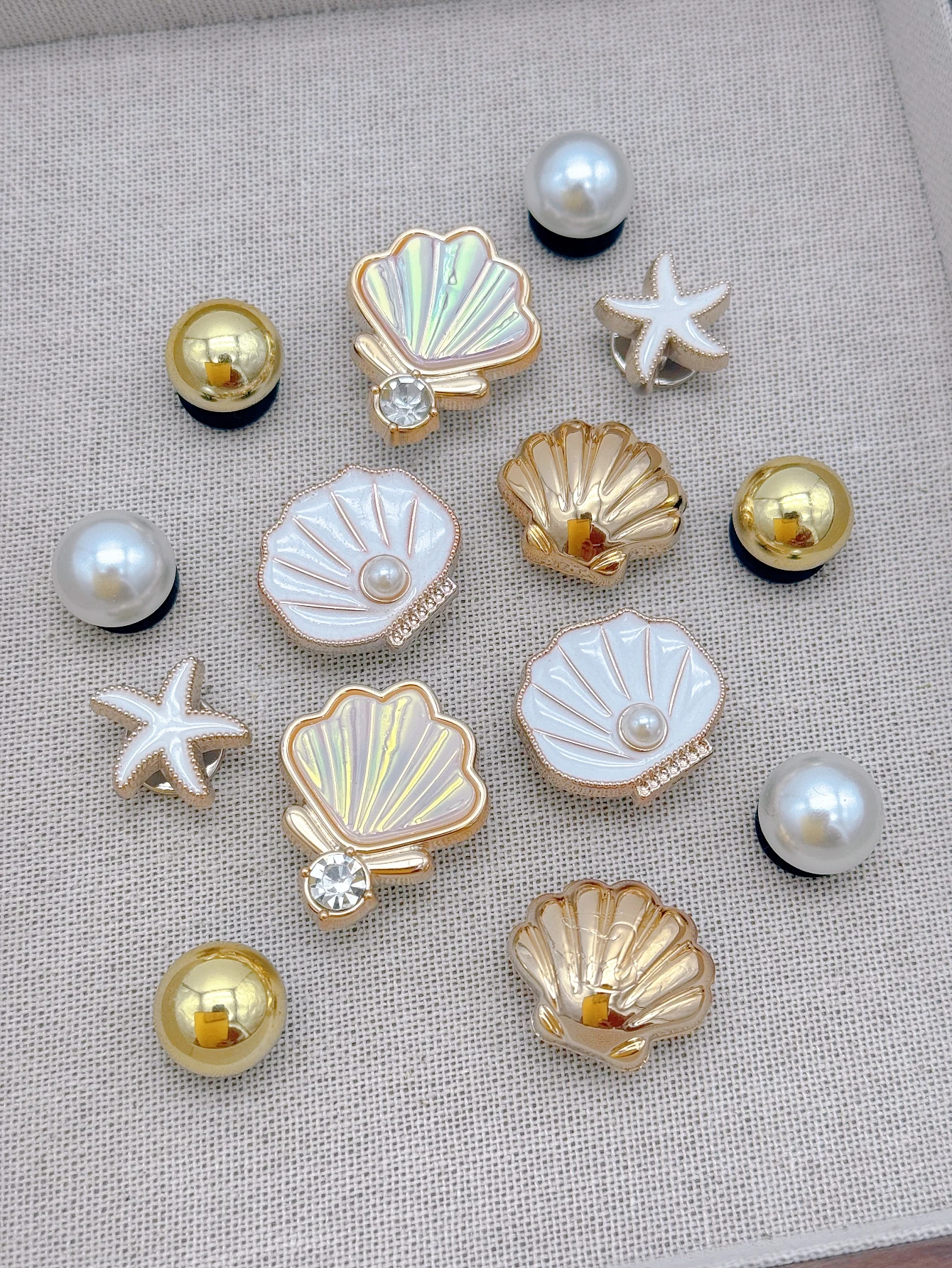14 Pieces of Golden Shell Shoes Decorative DIY Casual Accessories - Fun and Multi-functional Personalized Shoe Design Method image 3