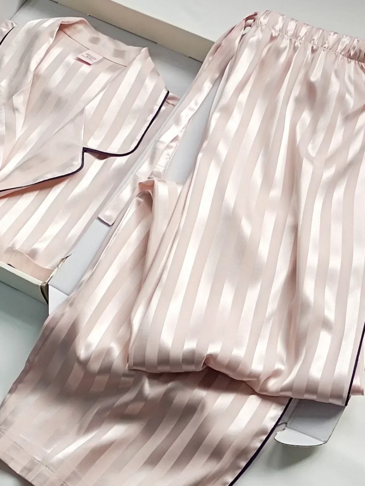 Weijia Liu Yifei Yang Mi same style long-sleeved trousers pajamas set women silk satin silky autumn and winter home clothes