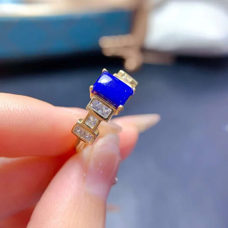 

Кольцо из серебра 925 пробы с синим сапфиром, 5 х7 мм