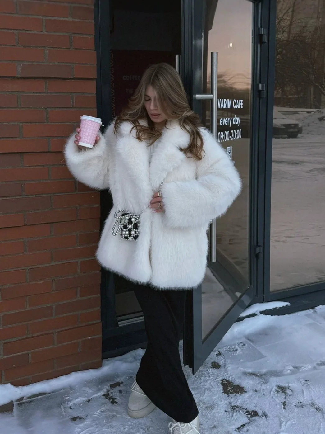 Women's Street Style Fox Fur Coat Elegant White Plush Imitation Warm Autumn Winter Fashion Outerwear