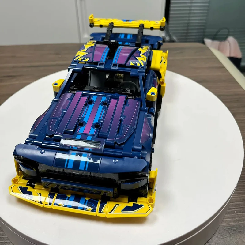 Hot Sales 973PCS Building Blocks Custom Creative Toys Ford Mustang Car DIY Unique Assemble Toys for Fans Birthday Surprise Gifts
