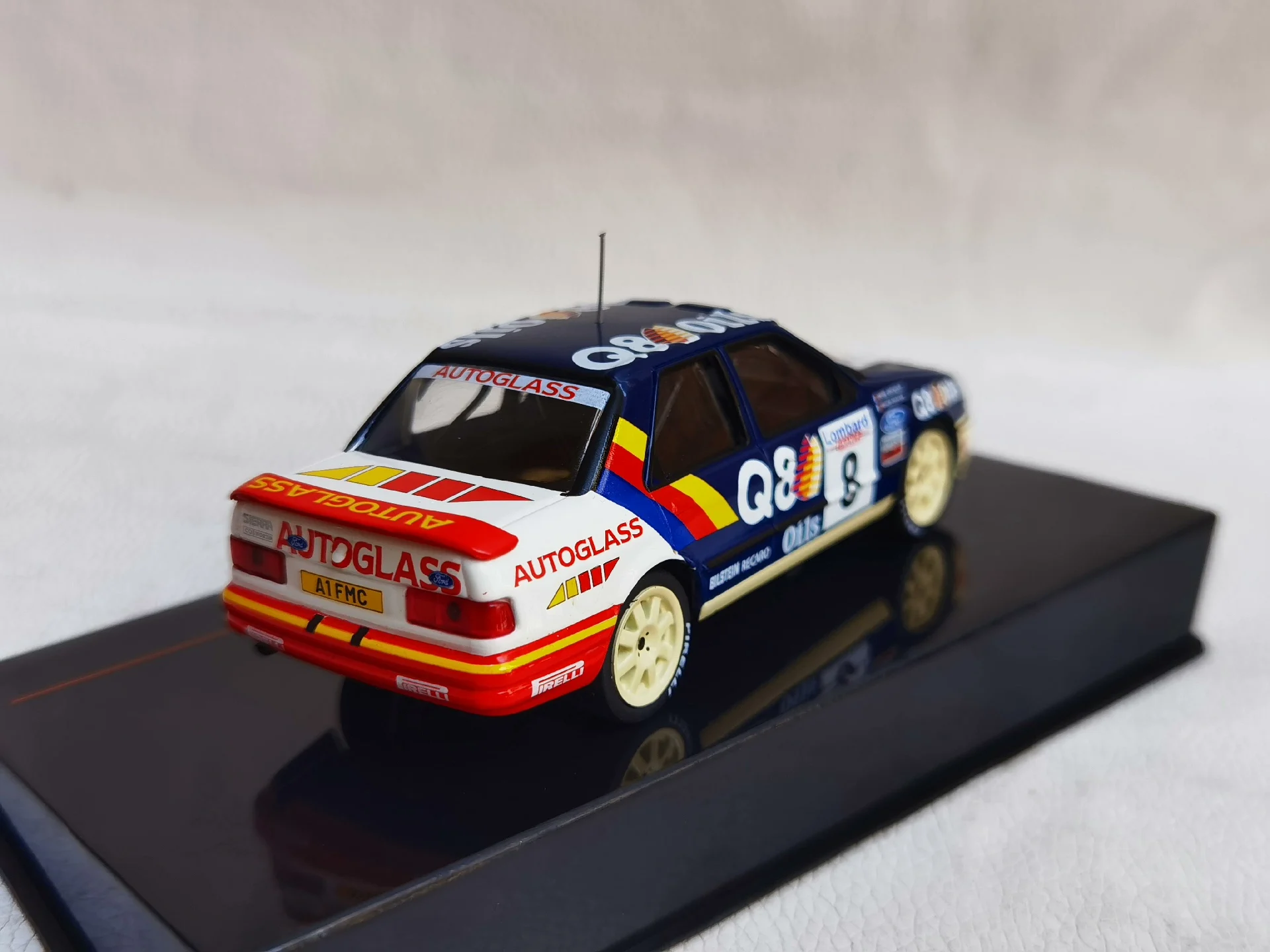 Druckguss IXO FORD SIERRA RS im Maßstab 1:43 # 8 1991 Ford Racing Legierung Automodell Sammlerspielzeug Geschenk Souvenir Display Ornament