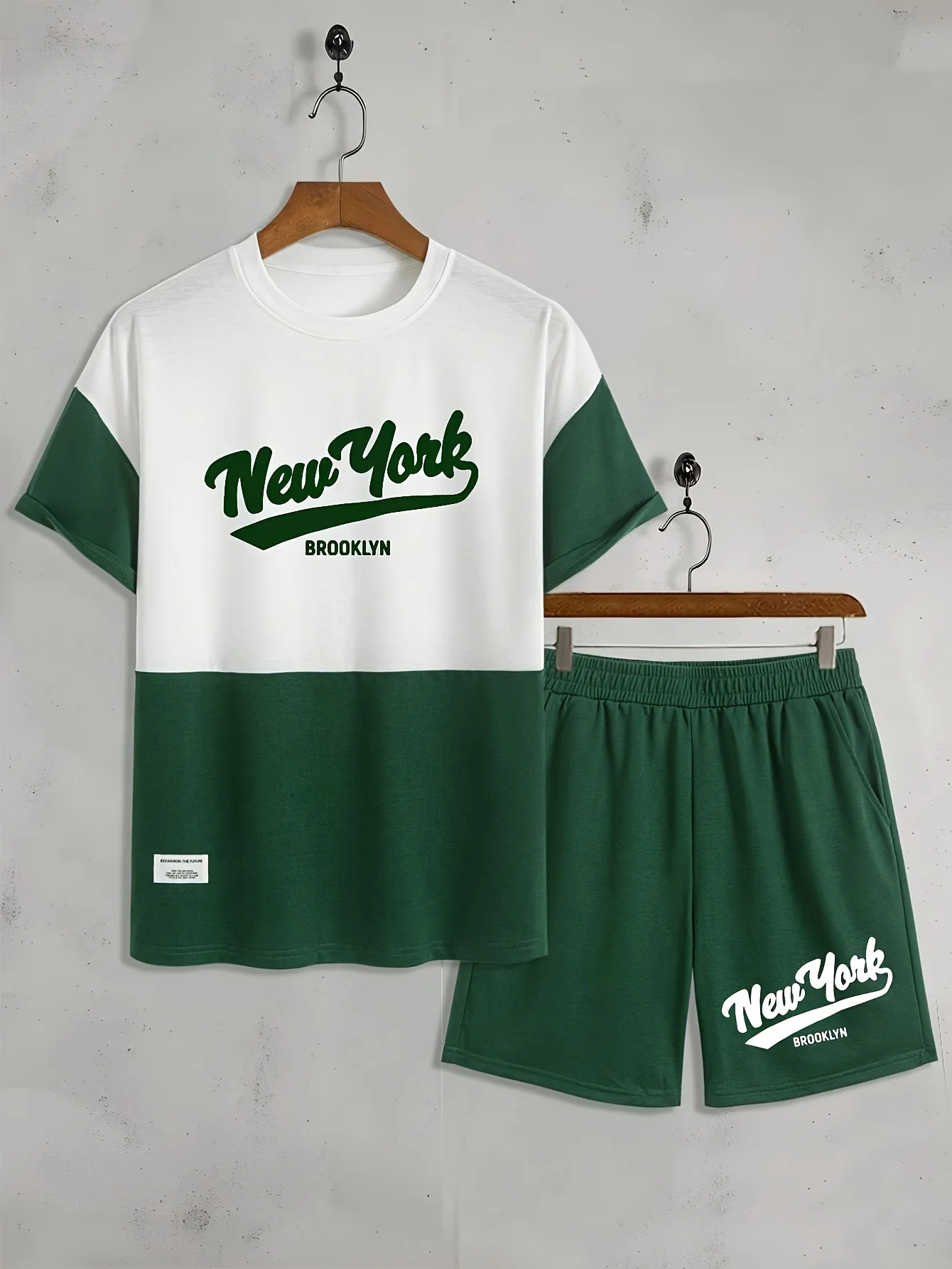 Summer 2025 new men's casual sportswear set 3D digital printed round-neck short-sleeved color block T-shirt and shorts