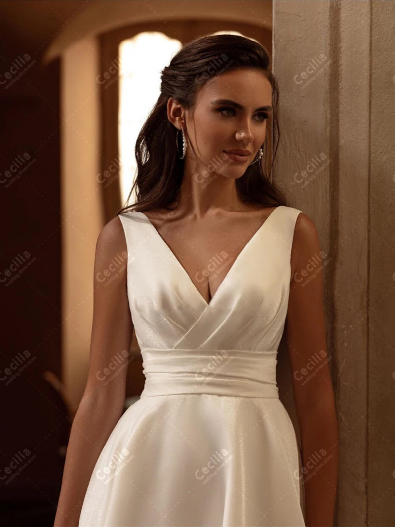 Simple Wedding Dresses A-Line Satin Bridal Gowns V-Neck Sleeveless Robes For Formal Party Graceful Backless Vestidos De Novia