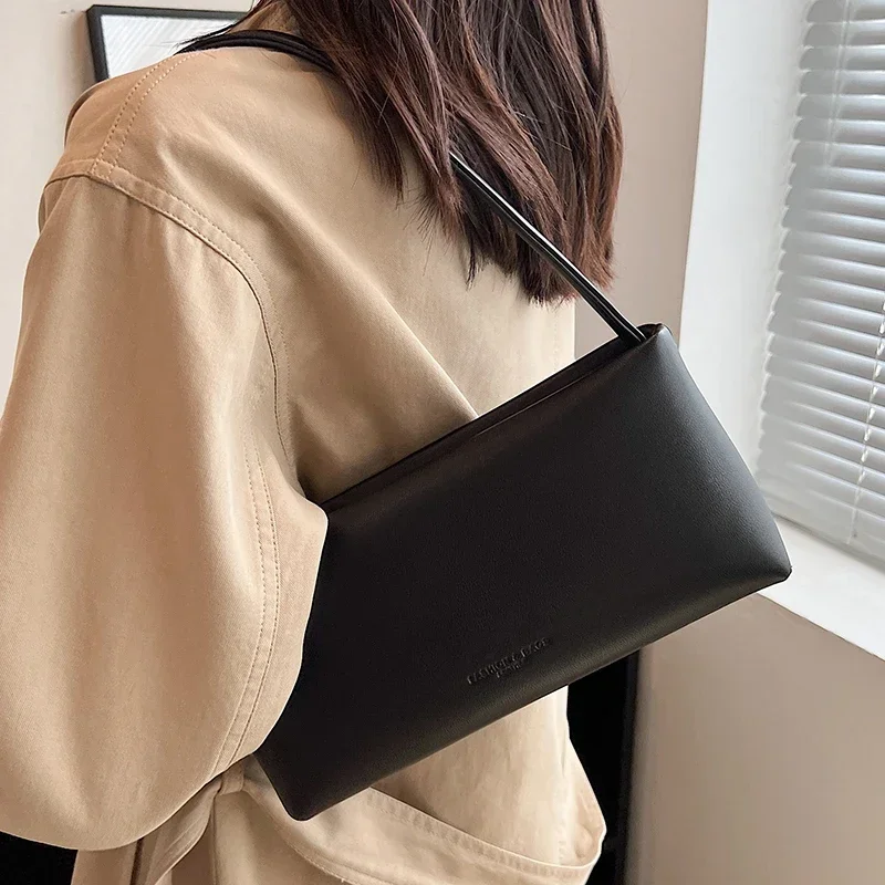 

French Simple Single Shoulder Underarm Bag for Women 2024 New Summer Crossbody Bag Temperament Versatile PU Handbags