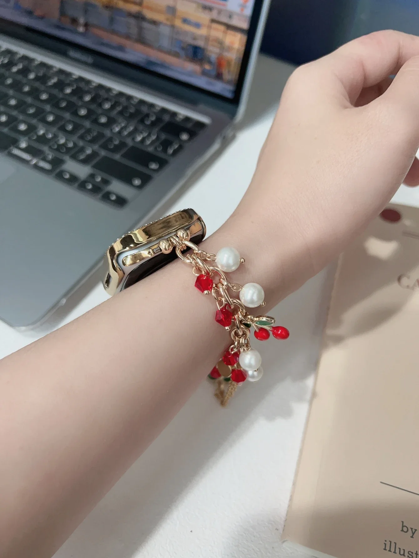 Fashion Cherry red Metal link For Apple Watch band Series 8/7/6/10/9 40mm 41mm 38mm 42mm 44mm 45mm 46mm Strap