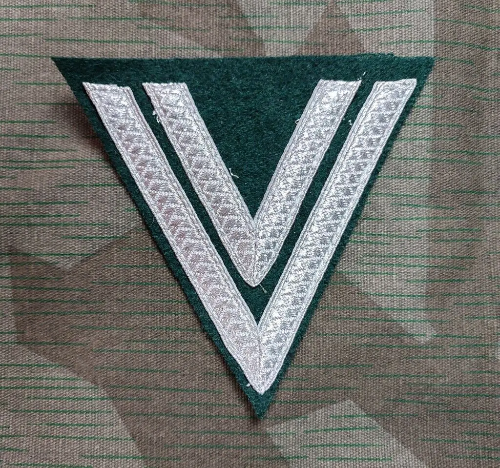 WW2 الحرب العالمية الثانية الألمانية HEER obergefrepeter خدمة أقل من 6 سنوات كم رتبة التصحيح شارة إعادة سن العسكرية