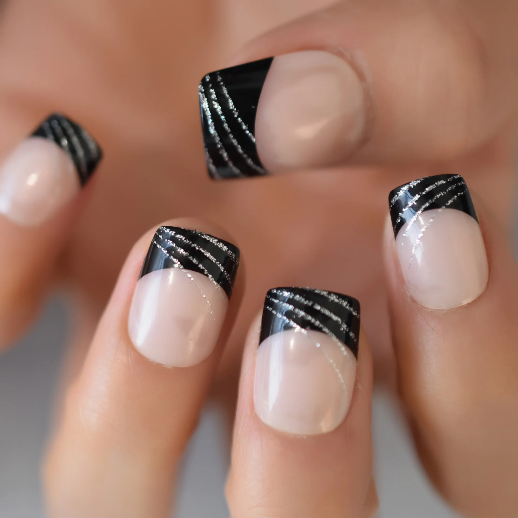 Press On Nail Art With Black Lace Designs French Nail Decorations Set Short Nude Artificial Fake Nail Tip