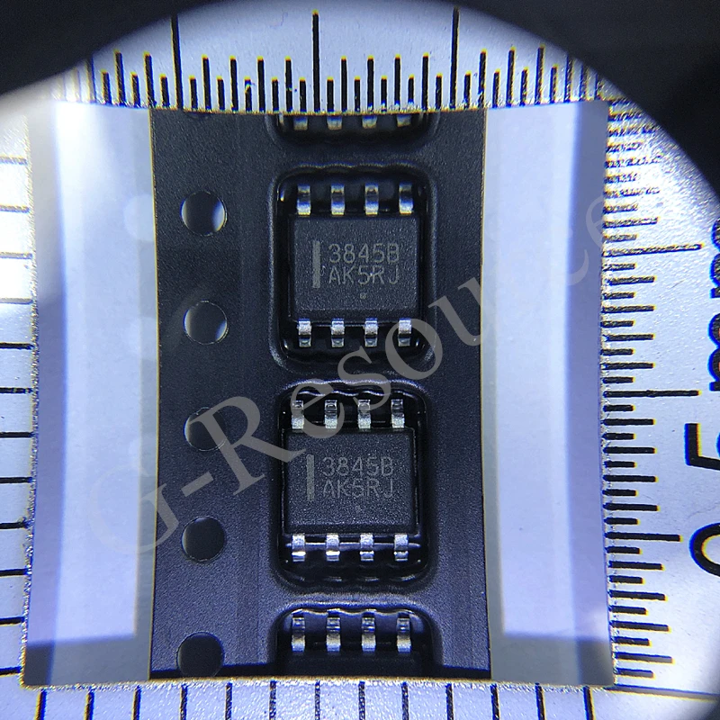 Nieuwe originele (10 stuks) UC3845BD1R2G (Markering 3845B) SOP-8 schakelaar controller chip