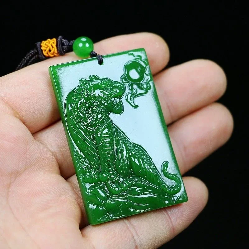 

Chinese Natural Green Jade Zodiac Tiger Pendant Necklace Hand-carved Charm Jadeite Jewelry Fashion Amulet Gifts for Women Men