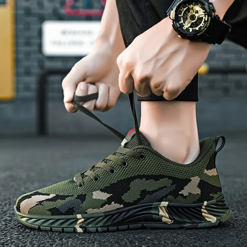 Camouflage Shoes for Men Outdoor Climbing Working Shoe Mesh Breathable Casual Shoes Non Slip Sneaker Hiking Shoes for Women 2024