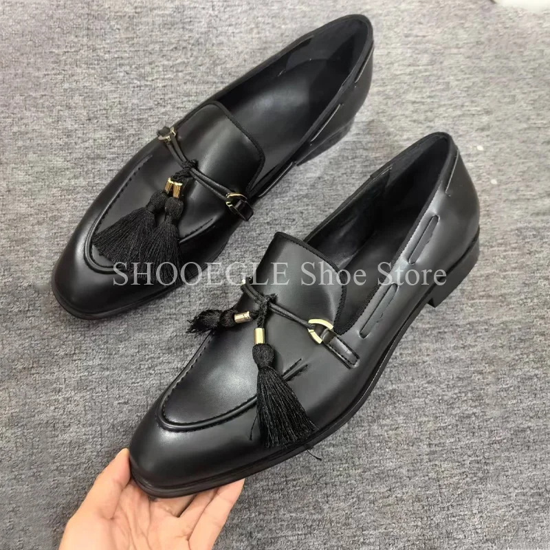 Black Soft Leather Tassel Loafers for Men Fashion Dress Business Shoes Small Square Toe Shoes 2025 Spring Wedding Men Shoes