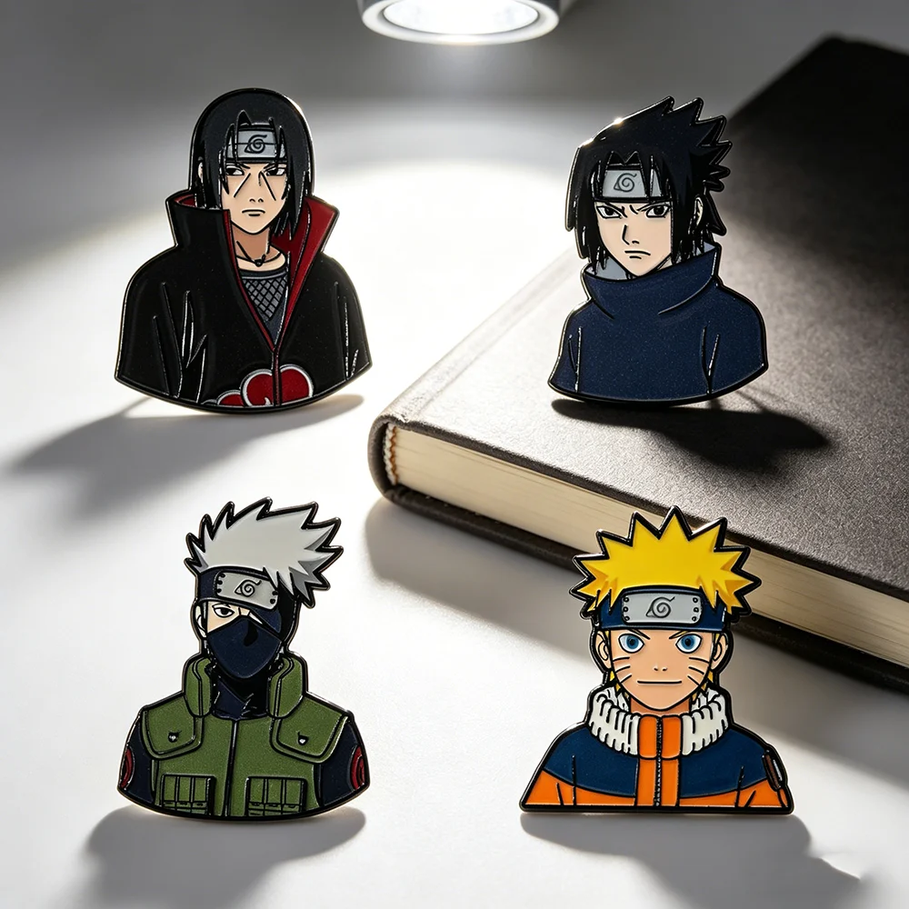 4 Stück Manga Emaille-Broschen Anime Anstecknadeln für Rucksäcke Niedliche Pins Abzeichen für Rucksack Brosche für Kleidung Schmuck