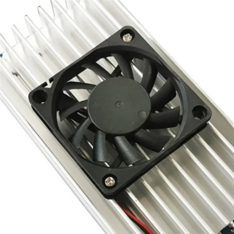 1 Buah DC20V-70V Ke DC2.5V-58V 30A Modul Daya Step-Down Dapat Disesuaikan 800W Multifungsi Daya Tinggi