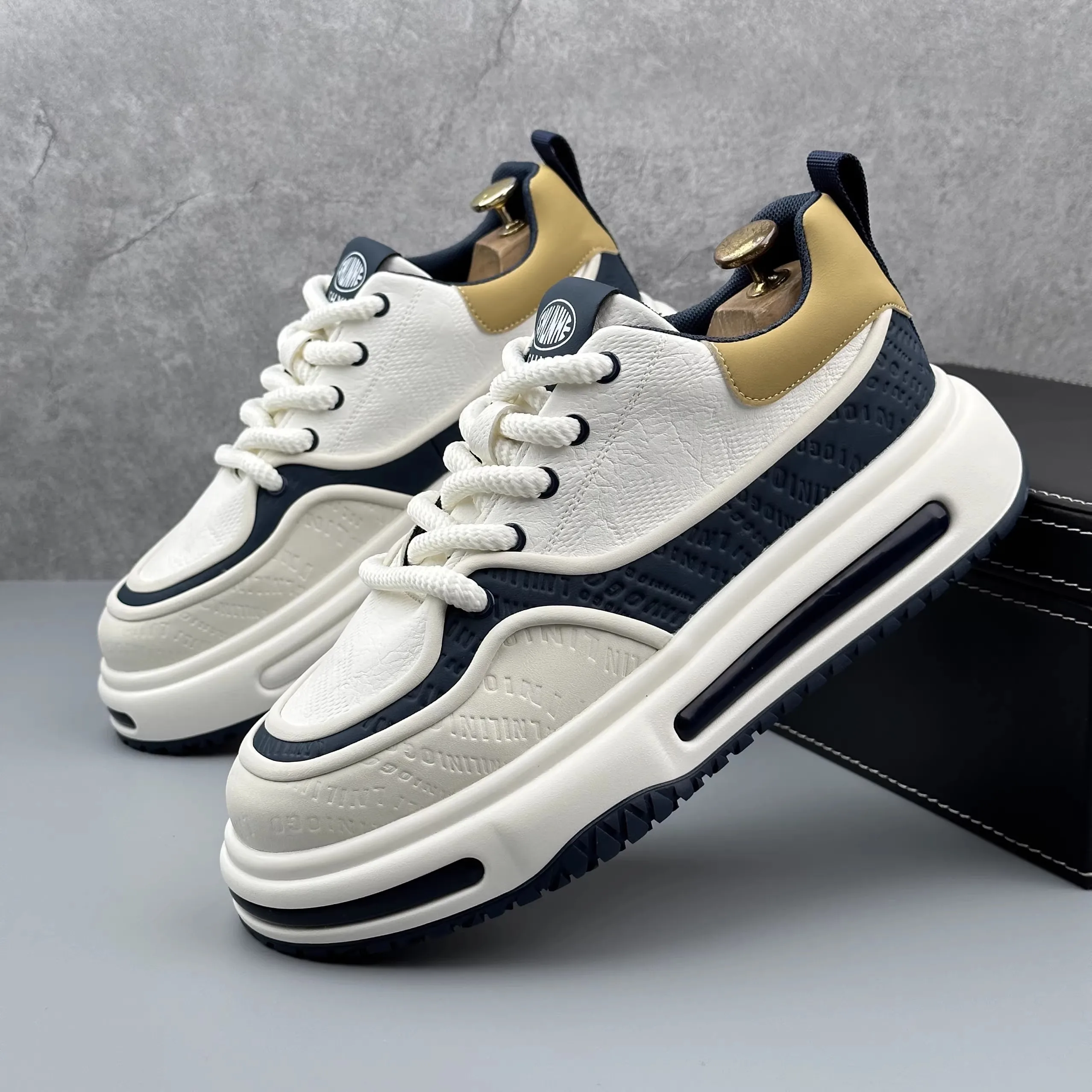 

European men's new low-top thick-soled height-increasing platform shoes, soft sole, fashionable and casual sports shoes 2