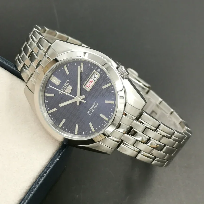 ساعة سيكو الأوتوماتيكية ذات الحركة الميكانيكية ذات الإصدار المحدود بحزام من الفولاذ المقاوم للصدأ كاجوال عصرية للرجال بتقويم متعدد الوظائف