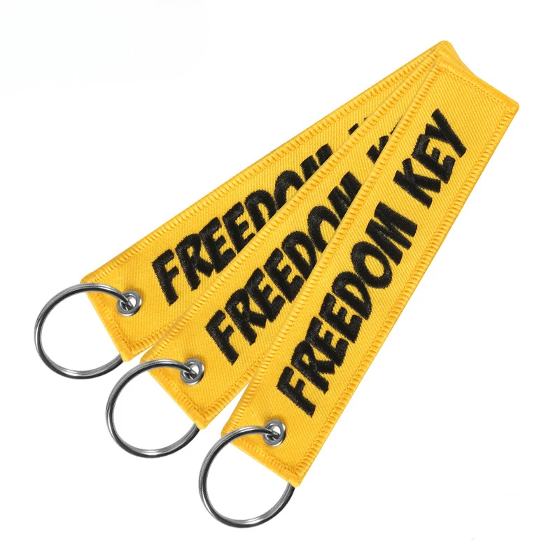 Llaveros Freedom para coches, llavero bordado amarillo, cadena para regalos de aviación, llavero de motocicleta a la moda, joyería, 1 ud.