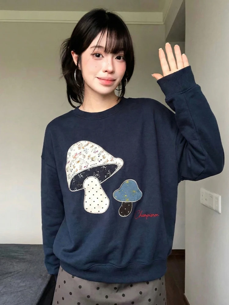

Retro American round Ne Sweatirt Women's Early Spring Fun Print Loose Slimming Long Sve Blue Top for Couples