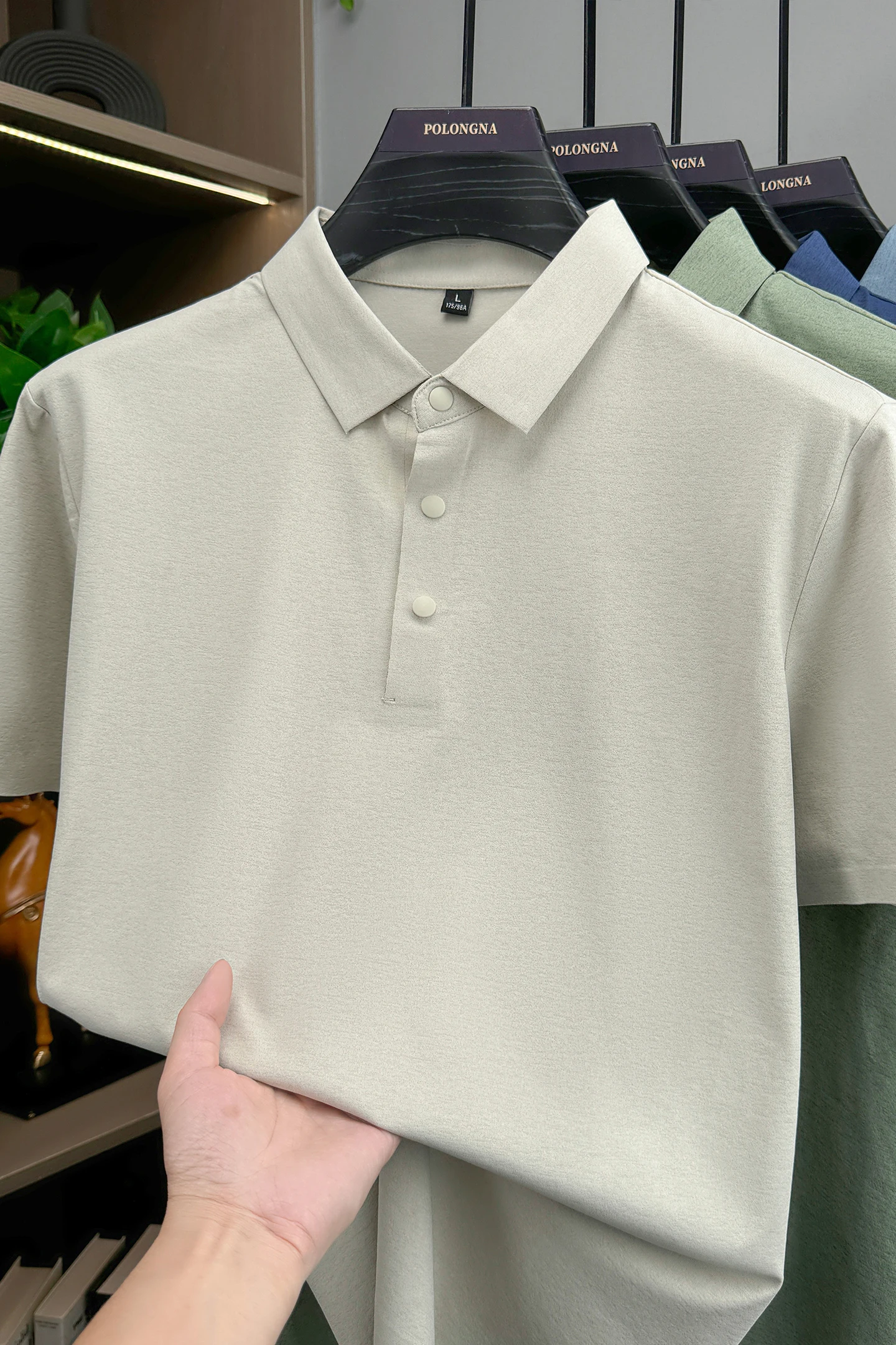 Premium Men's Short-Sleeve Polo Shirt – Wrinkle-Free Business Casual Understated Minimalist Design  Exquisite Craftsmanship