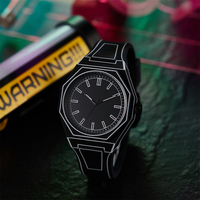 Lightweight Polycarbonate case high tech black men's watch classic simple silicone strap men's quartz watch fashion style clock