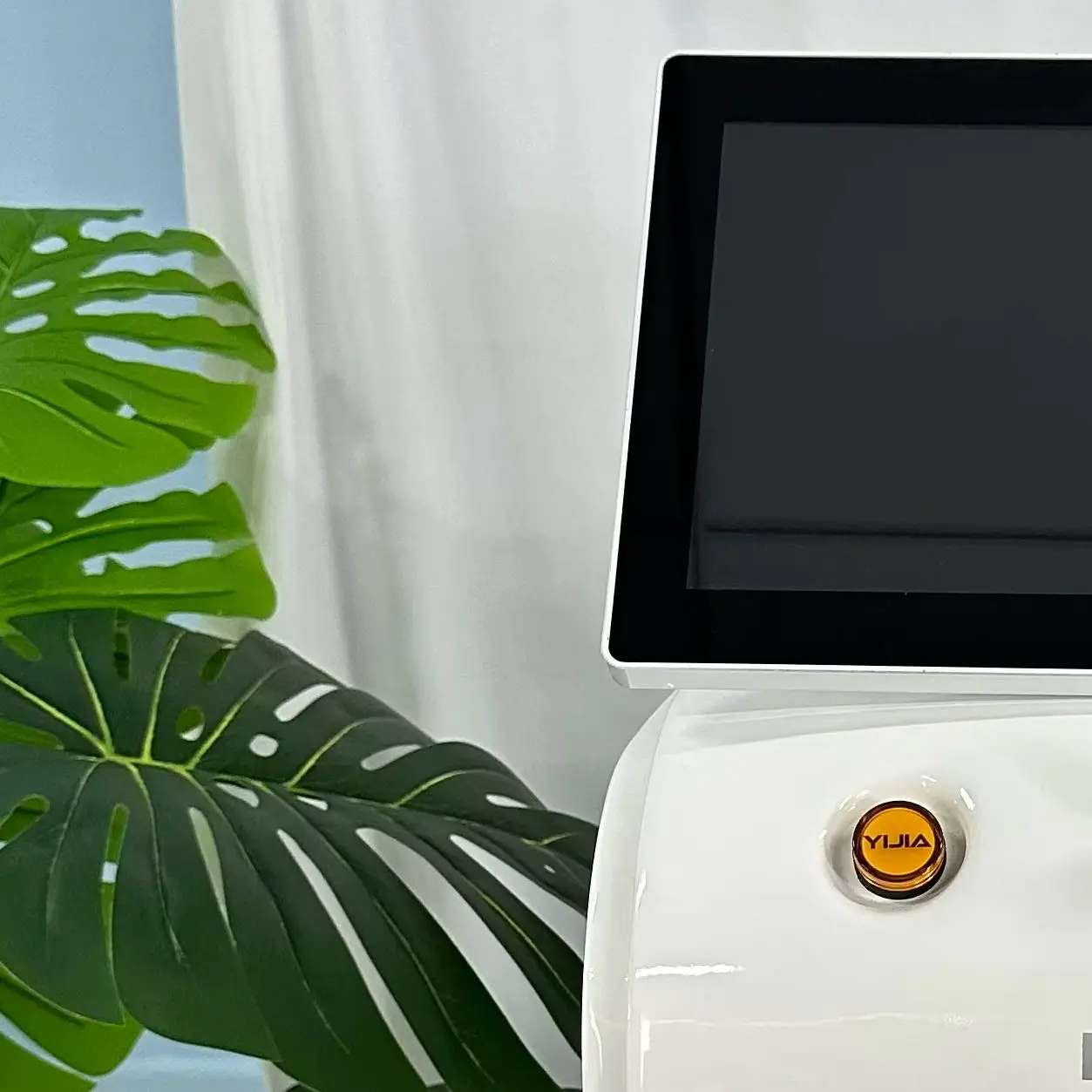 Professional White Soprano Titanium 3 Wavelength Diode Laser Hair Removal Machine 808nm Ice Cooling Aesthetic Beauty Equipment