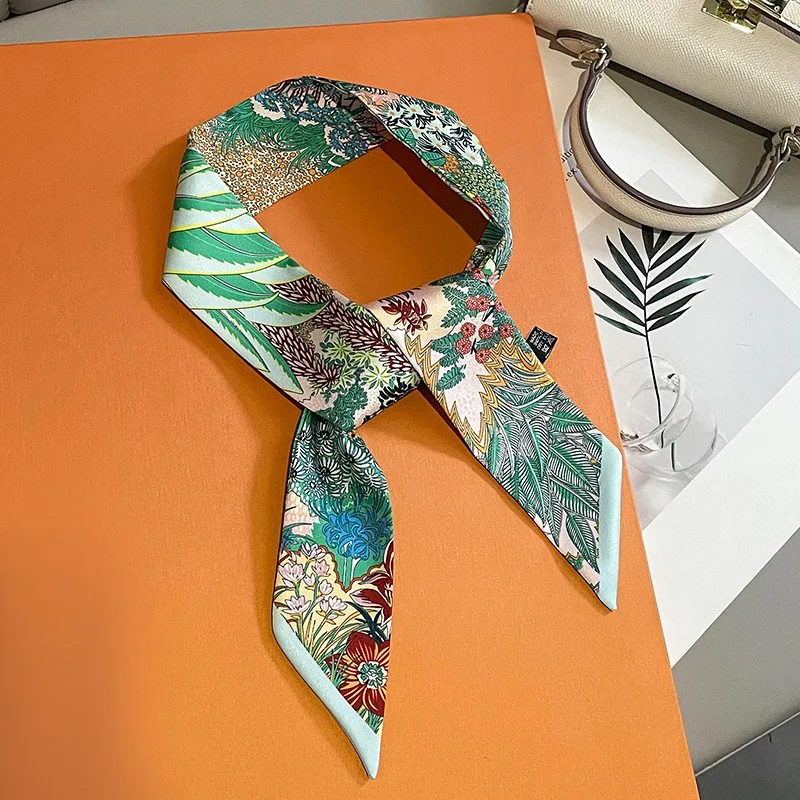 Luxury Design Zebra In Flowers Women Scarf Imitation Silk Scarf Fashion Hair Headband Foulard Skinny Bag Scarves Neckerchief