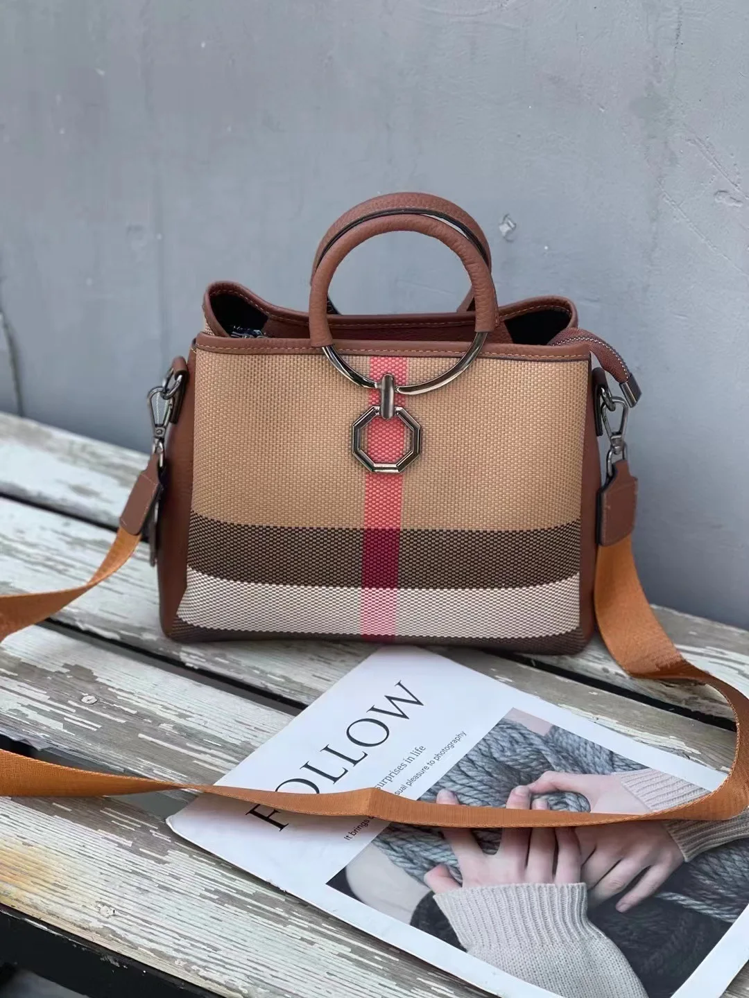 

Korean Plaid Women's Bag 2025 New Trendy And Fashionable Texture Single Shoulder Simple Casual Crossbody Bag luxury Handbag