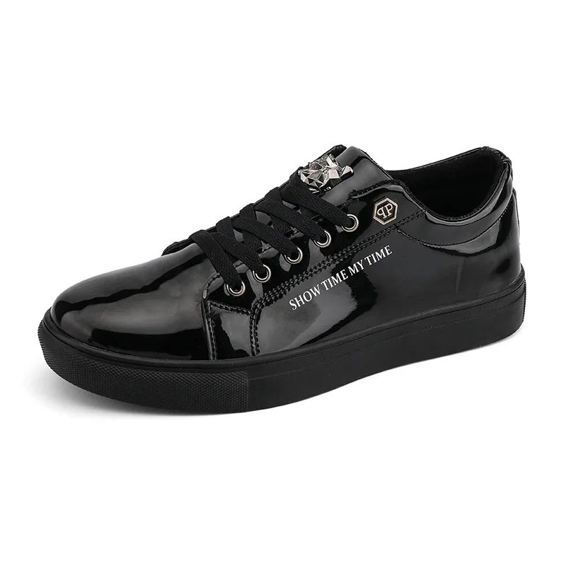 Men Casual Shoes Patent Leather Flats Loafers Tiger Skate Men Cool Driving Shoes Male Walking Shoes Sneakers Dress Footwears 47