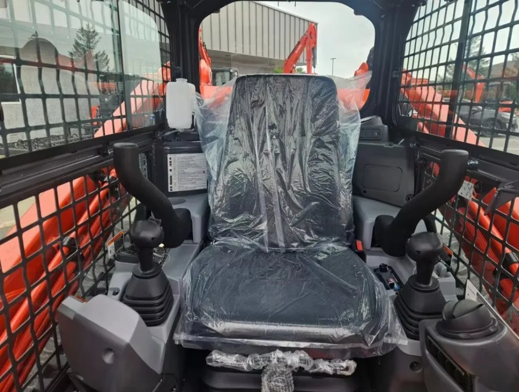 Euro 5 Diesel Skid Steer Loader Low Exhaust Pollution Urban Construction Farm Forest Clearing Environmental Friendly Mini