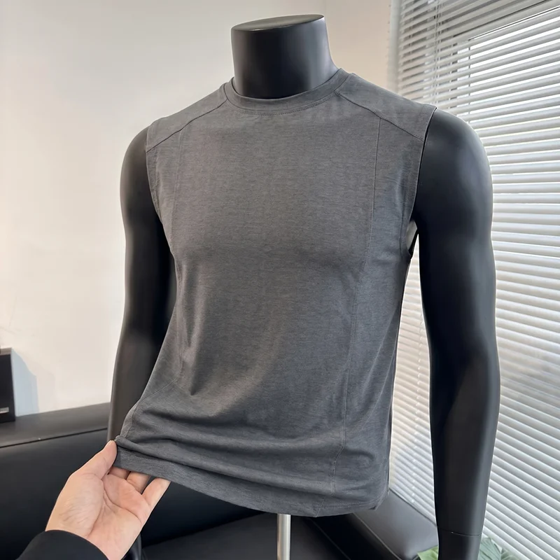 Men's Ice Silk T-shirts and Tank Tops Quick Dry O-neck Solid Color Man Sleeveless T-shirt Summer Sports Fitness Basketball Vest