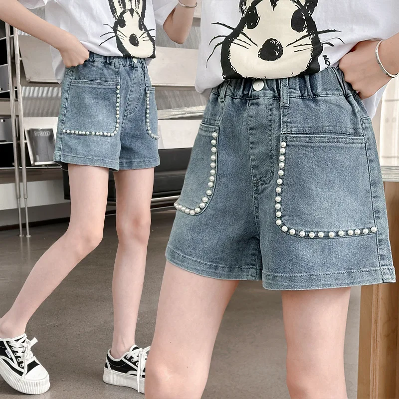 Elegant Kids Fashion Design Denim Shorts with Pearls for Tween Girls Casual Streetwear Above Knee Pants Child Cool Mini Jeans