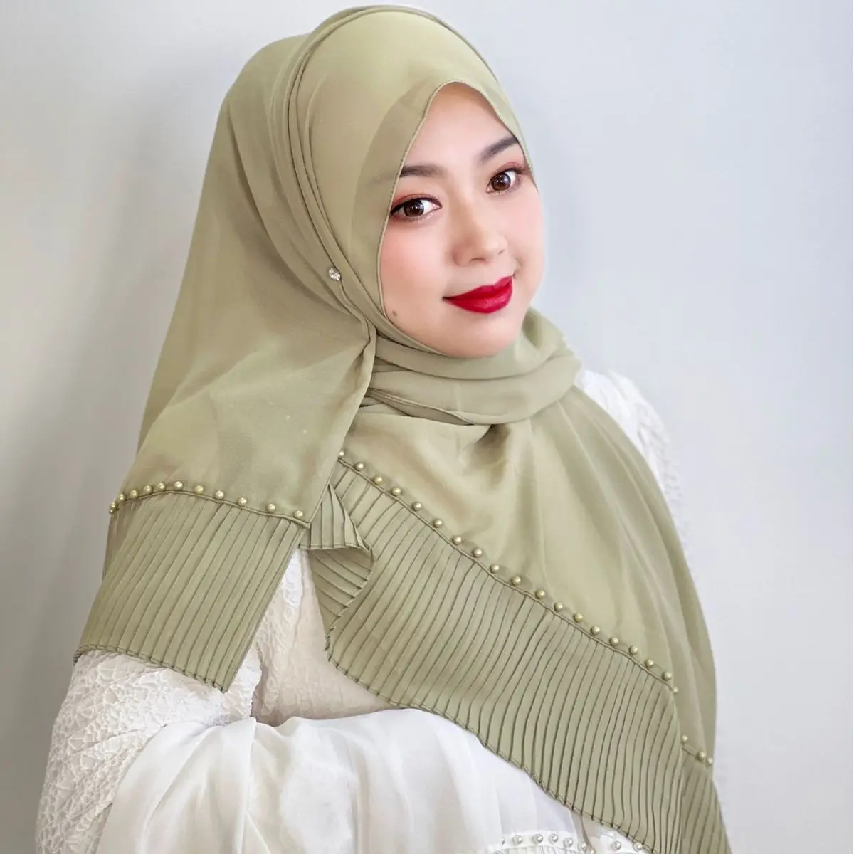 Muslim Women Hat Black Hijabs Chiffon Beading Elegant Solid Headscarf Hats Convenient Outdoor Working Headwear Cap 70X170CM