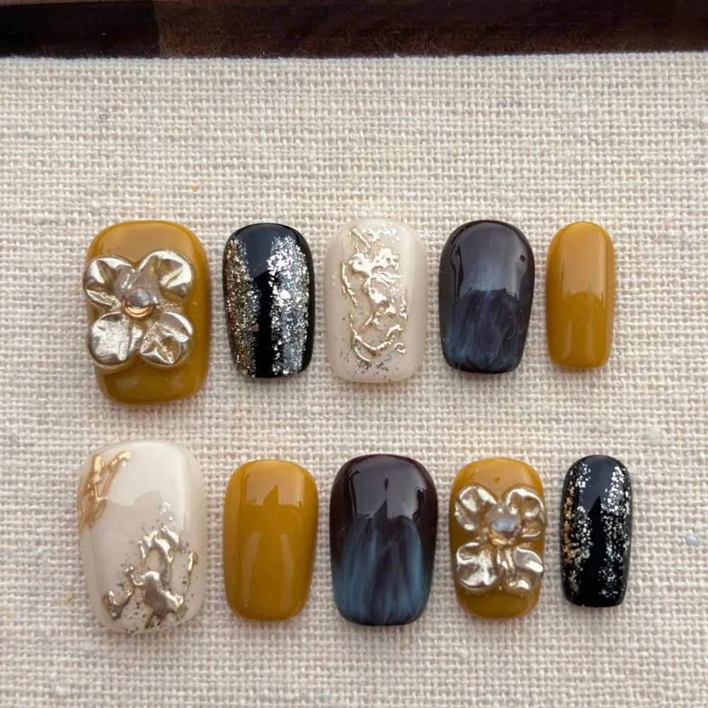 10pcs Handmade เล็บปลอมเคล็ดลับ Gradient Blue Design สั้นบัลเล่ต์กดบนเล็บ Art เงาผงเล็บปลอมชุดสวมใส่