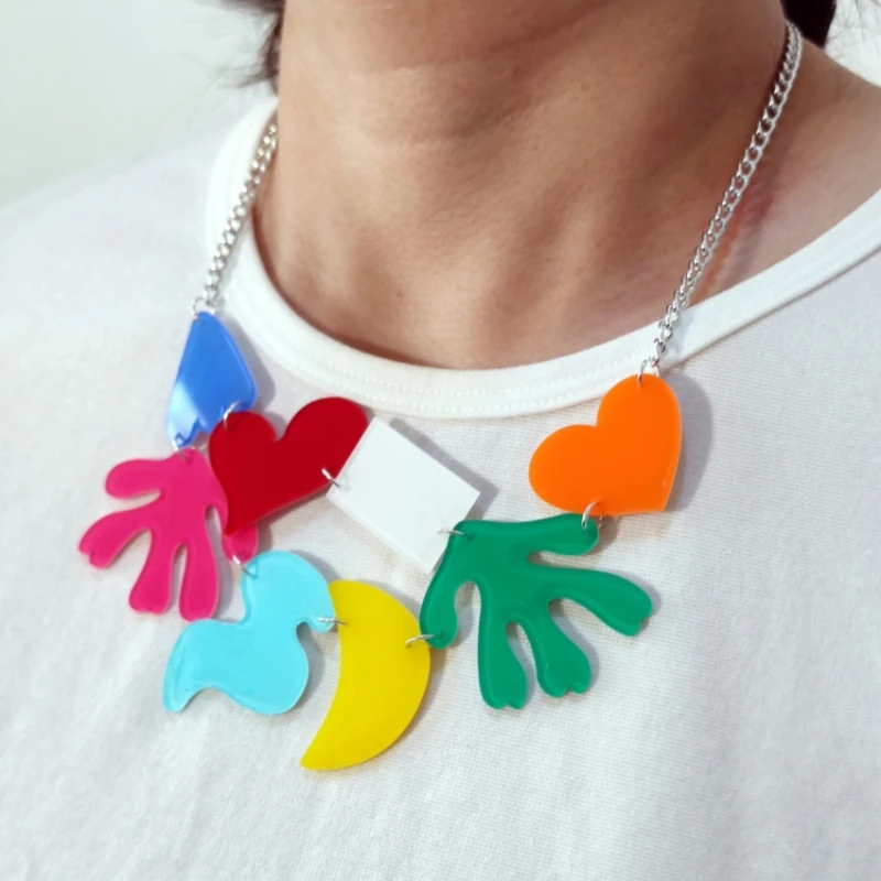 

KUGUYS Fashion 2 Style Acrylic Colorful Flowers Pendant Necklace for Women Trendy Jewelry Accessories