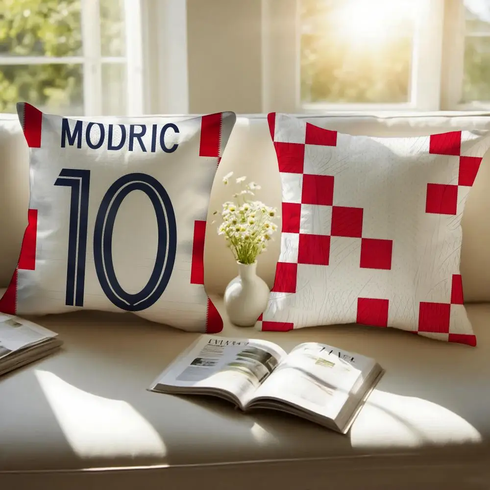 Athlete Sportsman L-Luka Modric Cushion Cover Pillowcase Anti-dustmite Invisible Zipper Short Plush Sofa Cushion