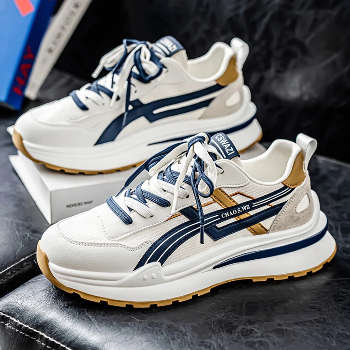 New Men Breathable Thick Sole Sneakers Soft Sole Comfortable Outdoor Running Shoes Casual Tennis Sports Shoes view 2