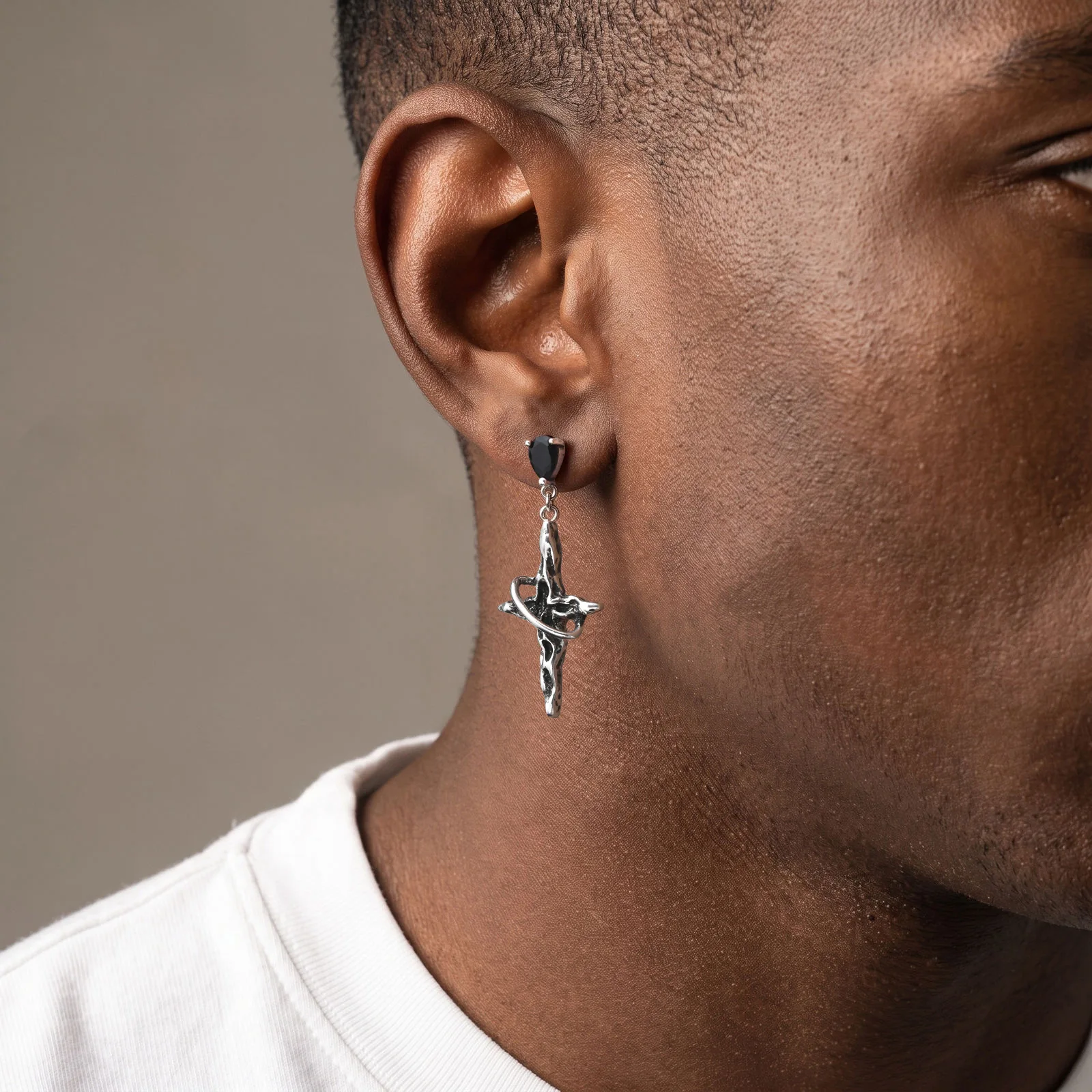 Vnox Asymmetric Men Earrings Copper Black Zircon 4‑Pointed Star Moon Dangle Drop Earring Punk Jewelry for Party Daily Wear Gift