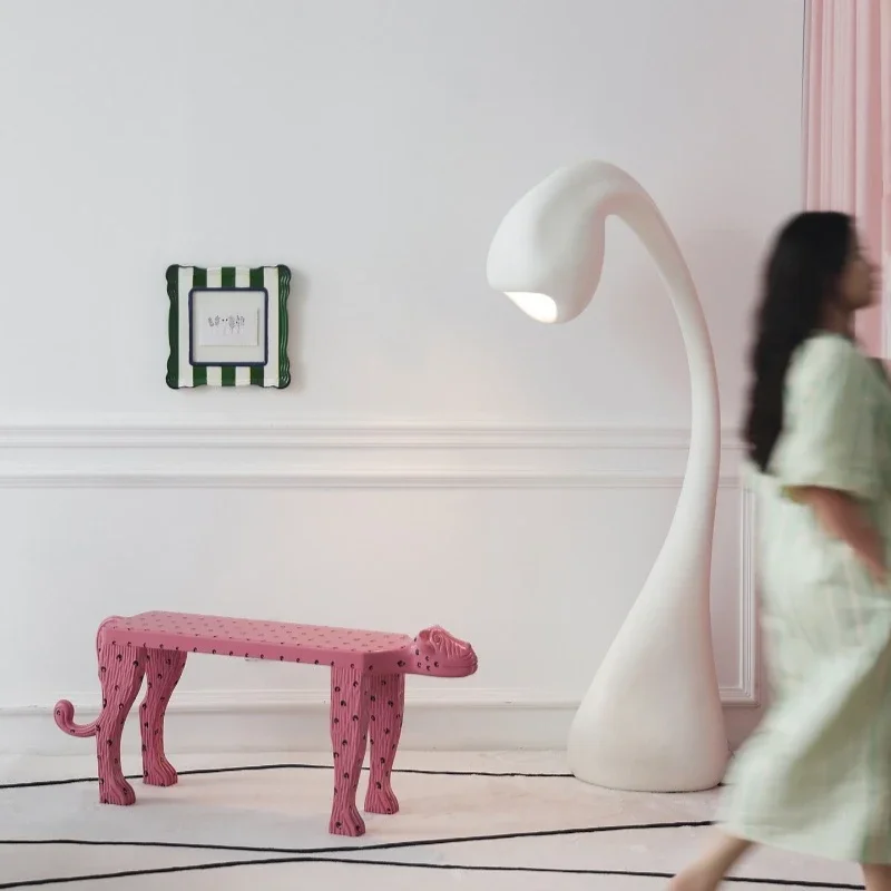 

Dopamine pink panther shoe changing stool creative home solid wood bench decoration bedside stool ornament