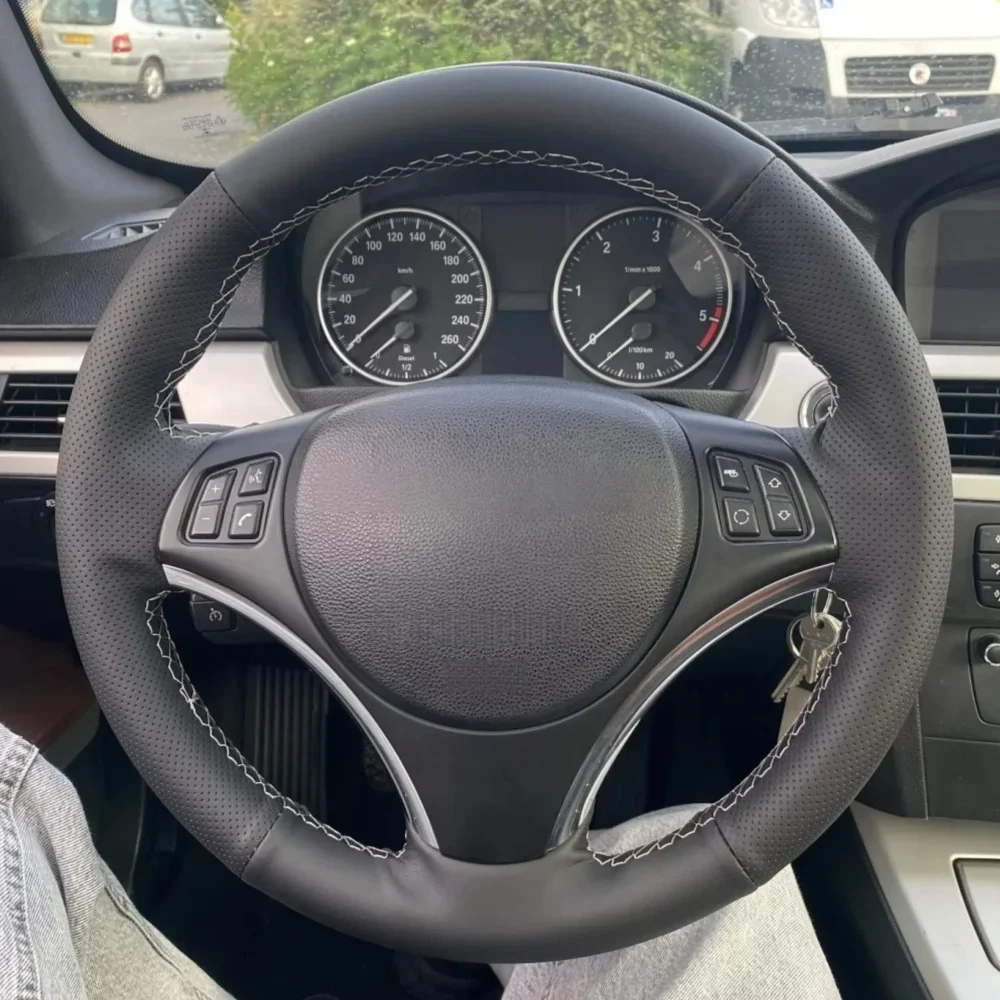 Maßgefertigter Auto-Lenkradbezug M Sport M3 E91 E92 E93 E87 E81 E82 E88 X1 E84 Rutschfester Handgenähter Lenkradüberzug für BMW E90