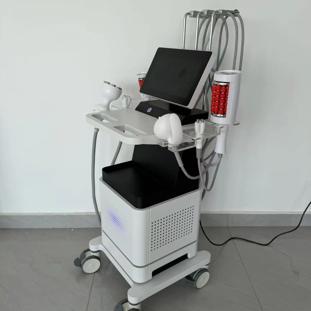 

Professional Cavitation Roller Slimming Machine Fat Burning Skin Tightening Fat Reduction Facial Radiofrequency Tip Slimming