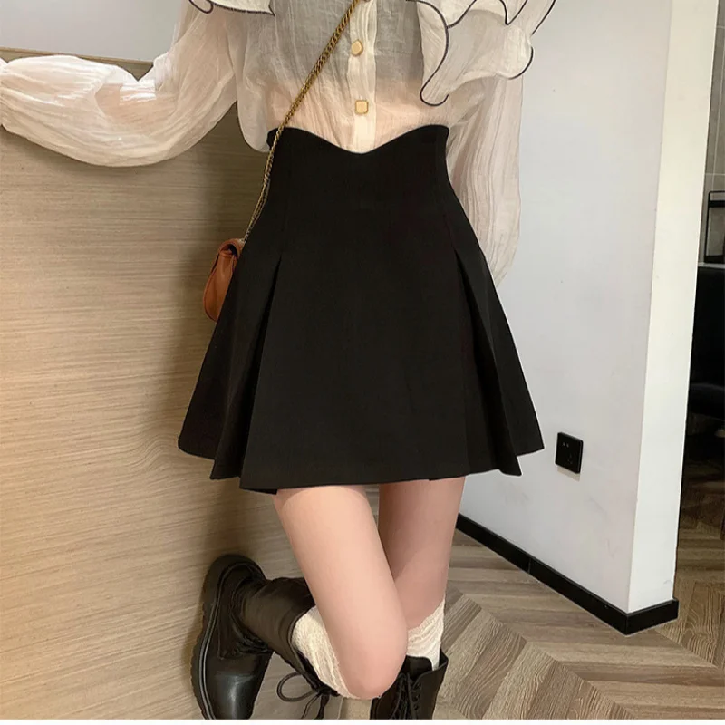 

2025Popular Black plus Size High Waist Skirt Design Sense NicheAWomen's Word-Covering Pleated Skirt Spring Short Skirt