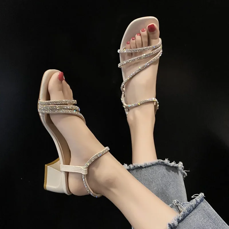 

Новые женские сандалии с квадратной головкой, элегантное платье, модная уличная обувь на высоком каблуке с блестящими стразами и открытым носком, повседневная женская обувь