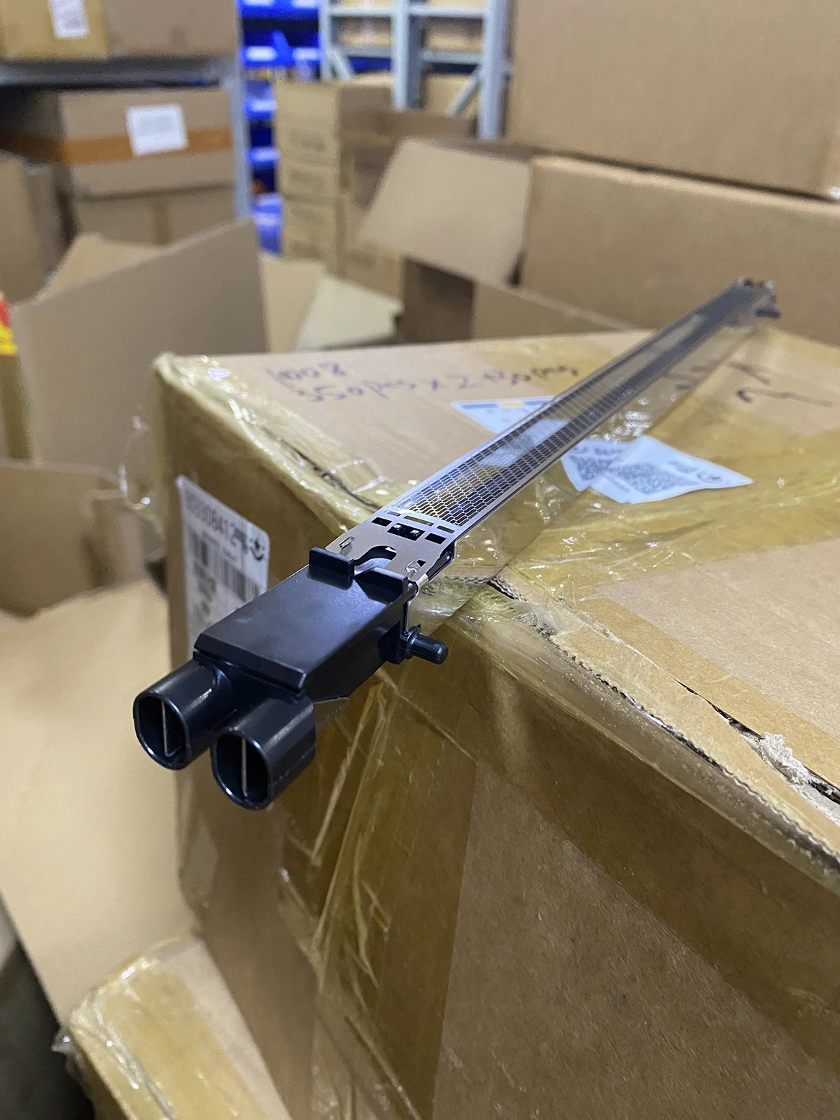 

Коронный блок зарядки для Konica Minolta C6500 C5501 C6000 C6501 C7000 Corona Grid