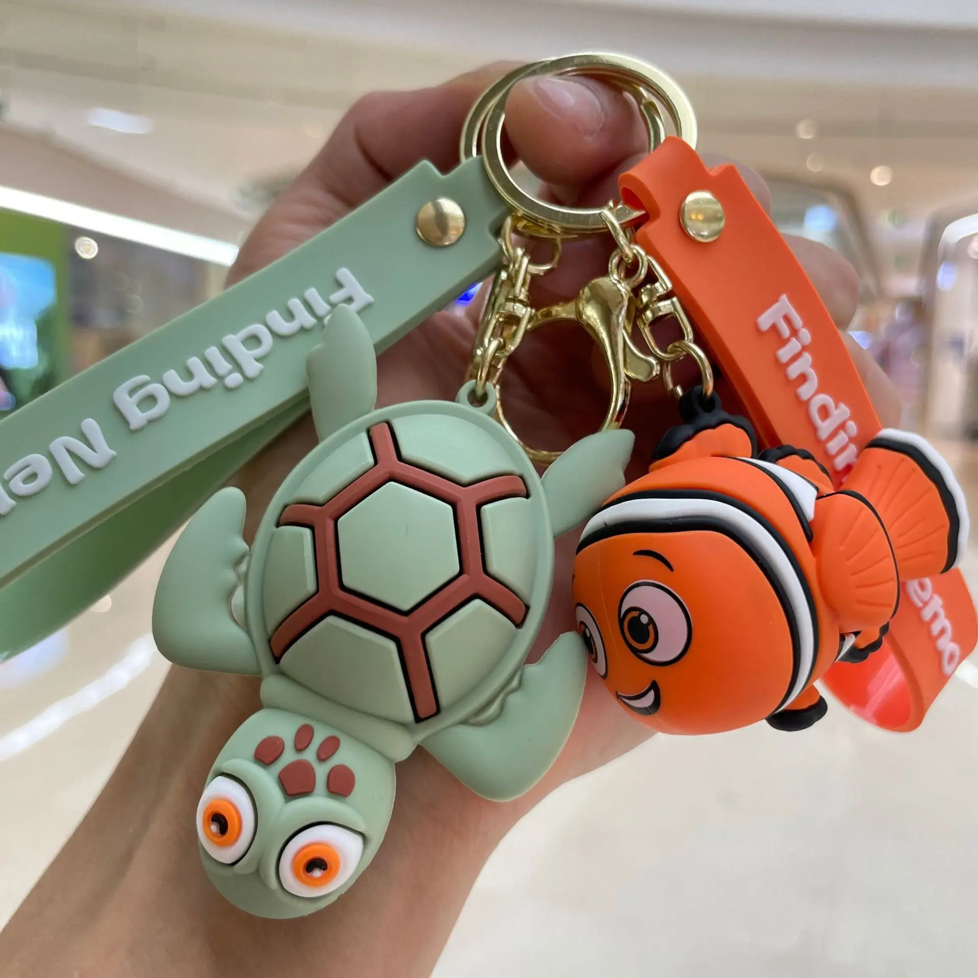 LLavero de dibujos animados Kawaii Finding Nemo para hombres y mujeres, animales lindos, peces feos, tiburón, accesorios colgantes para bolsos, regalo para niños