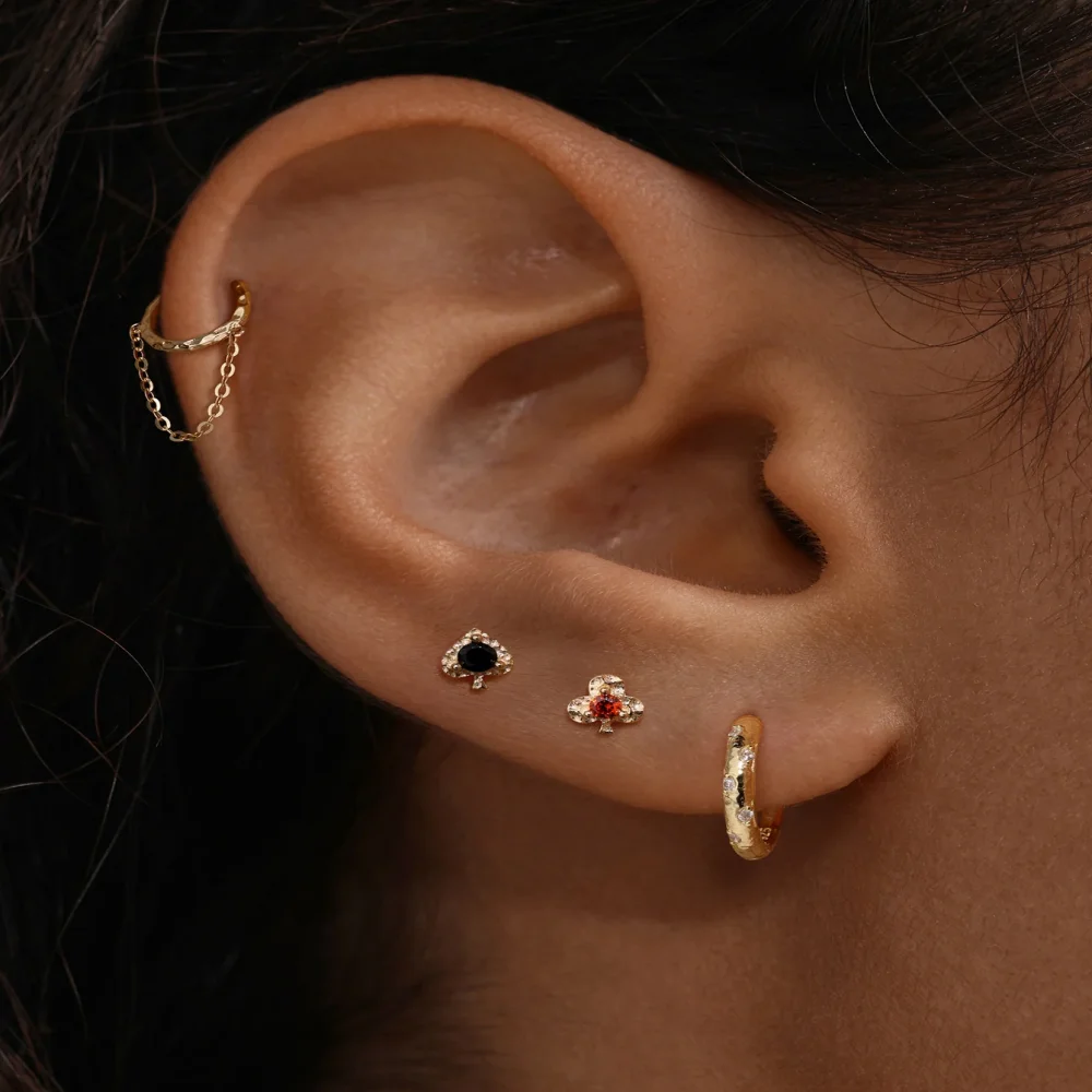 CANNER 1PC 14K Solid Gold Garnet Lucky Shamrock Flat Back Piercing Stud Earring for Women Hypoallergenic Earring Jewelry Gift